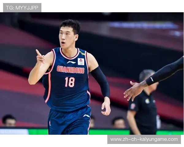 广东宏远继续高歌猛进,争夺冠军席位!,广东宏远冠军照 广东宏远继续高歌猛进,争夺冠军席位!,广东宏远冠军照